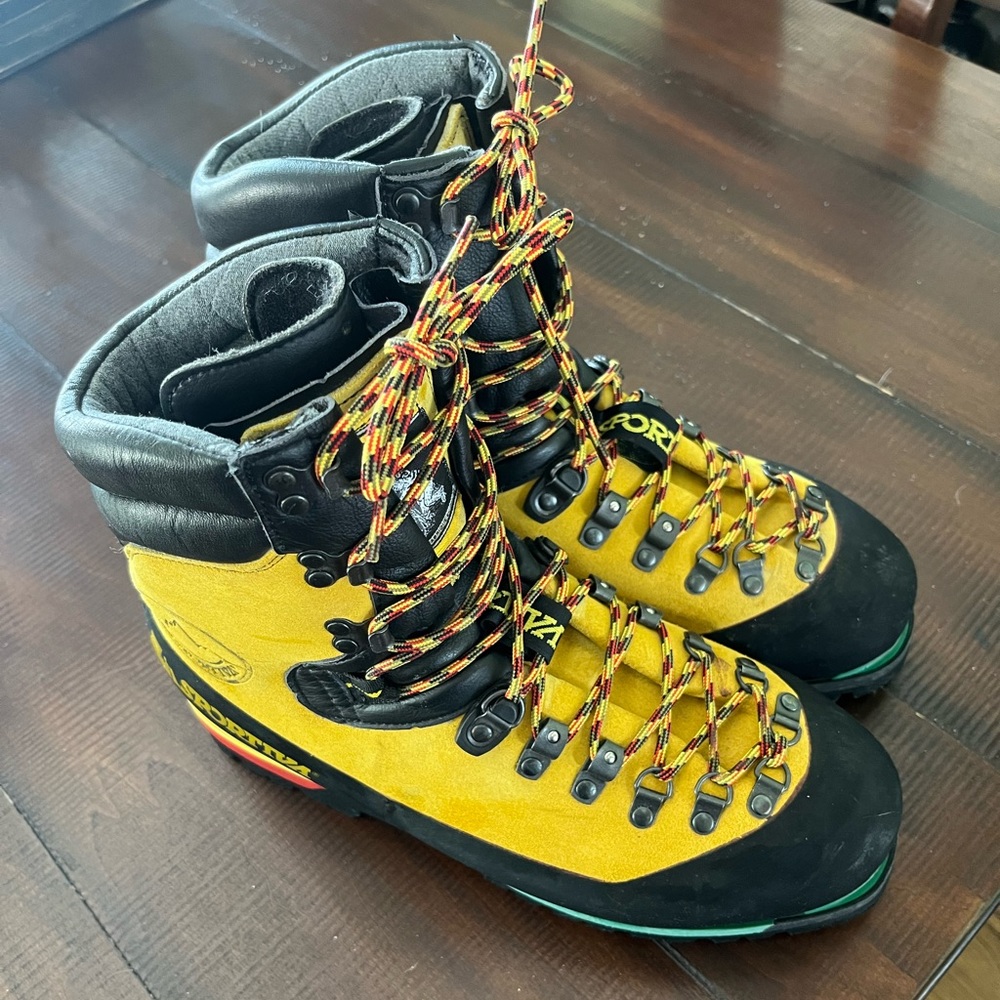 La Sportiva Nepal Evo